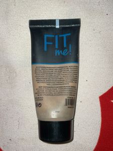 Maybelline Fit Me! Matte + Poreless Foundation