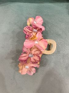 Floral Hair Claw Clip
