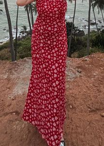 Chic Red Floral Maxi Dress