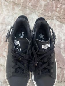 Addidas stain smith sneaker for unisex