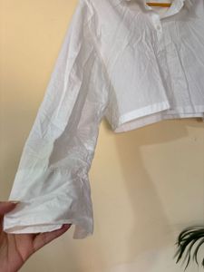 Chic White Cropped Button-Up Shirt