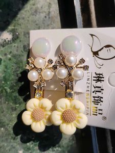 Cute Pearl Flower Hair Clips