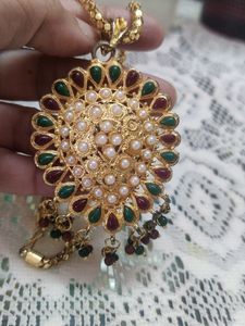 #Brandnew#necklace#golden#pendant#minakari#elegant#traditional#ethnic#beautiful#redgreenwhitestones