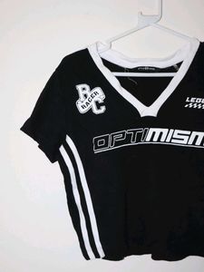 Racer Black-n-white  Cropped Tee