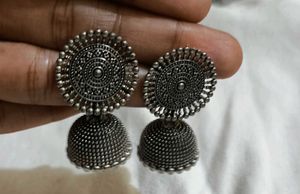 Stylish Hoop Earrings Set