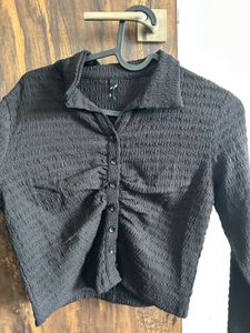 Chic Black Textured Ruched Shirt