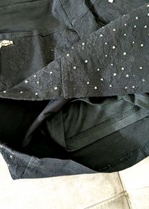 Chic Black skirt with inbuilt shorts
