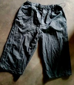XXL Unisex Authentic Nike Loose Fit capri