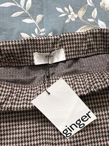 Houndstooth Mini Skirt with Slit