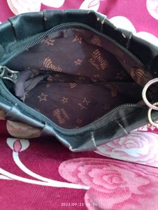 Women's Sling Bag