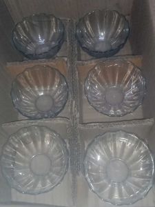 Set of 6 Vintage Dessert Bowls