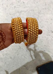 hands bangle