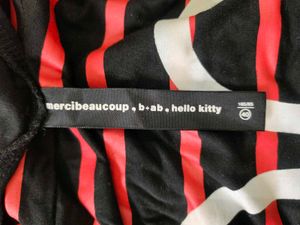 Limited-Edition HelloKitty oversized Kaftan Top