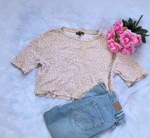 Beige Floral Ribbed Crop Top |