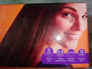 Philips Hair Straightener With Ceramic Coating
