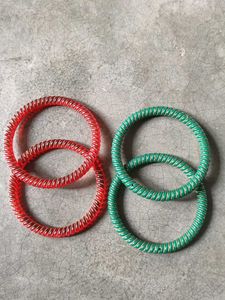 Red and Green Bangles Set