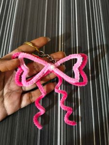Pipe Cleaner Pink Bow Keychain
