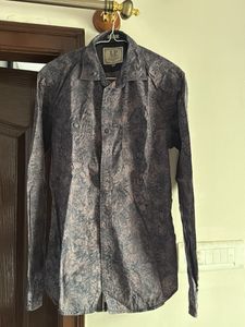 Stylish Men's Printed Button-Up Shirt