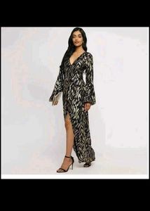 Stunning Black & Gold Sequin Maxi Dress
