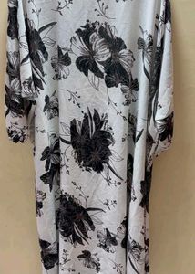 Flowy Floral Print Maxi abaya