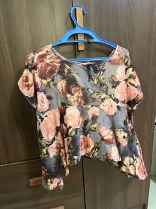 Chic Floral Print Top