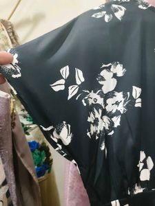 Black &amp; White Floral Print Midi Dress