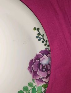 Unused New Floral Design Dinner Plates - Set of 2