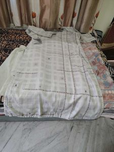 Elegant Off-White Kurta Set with Dupatta