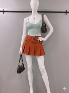 Cute Pleated Mini Skirt with Buckles