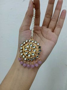 Beautiful Maang Tikka with Pearls