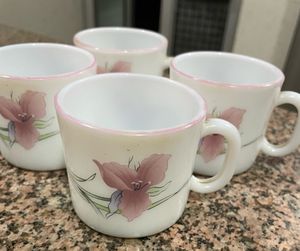 Set Of 4 Cups ( Microwave Safe)
