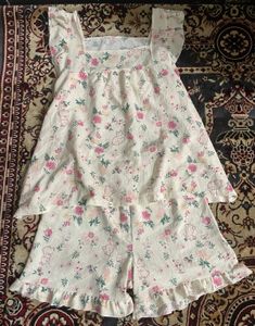 Cute Floral Ruffle Pajamas