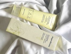 Happier Sunscreen Spray , Ongredients Barrier Calm