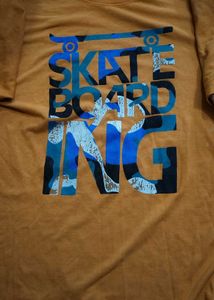 Bundle: 6 Men's Casual Shirts nd t shirtd