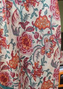 Beautiful Floral Print Kurta Set