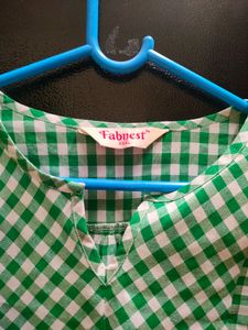 Fabnest Top, Never Worn But Took Off The Tag