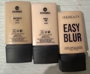 Huda Beauty Easy Blur Foundation