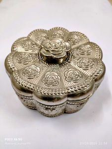 Plastic Silver Paan / Dryfruits Box - 15x7cm