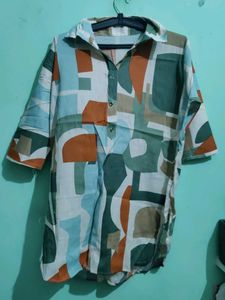 Abstract Print Tunic Top