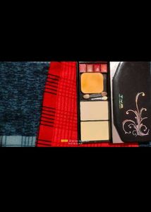 Combo Offer Just Herbs Eyeshadow Palette , T. Y. A