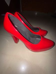 Stunning Red Patent Heels
