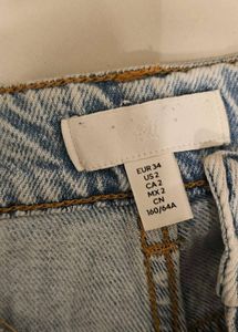 H&amp;M Women Lightly Washed Wide-Leg Jeans
