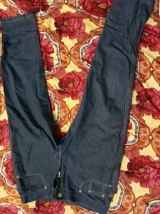 Short Length Style Jeans