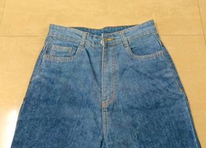 Classic Blue Denim Jeans 📍Free Delivery