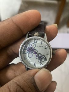 ladies stylish Watch