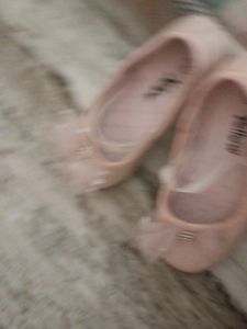 ton sThis Is New One And Wore Only Once For 2 Hour