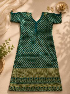 Handstitched Green Ethnic Kurta with Gold Print✨️