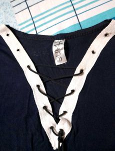 Women's Lace Tie Up V Neck Crop Top Casual Tshirt