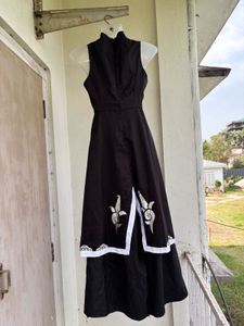 Elegant Black &amp; White two piece suit
