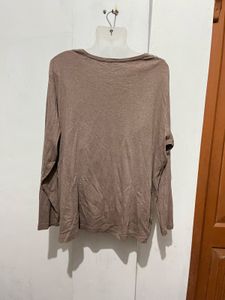 Stylish Feather Print Long Sleeve Top